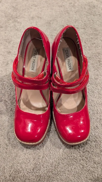 Steve Madden Cherry Red Women's Twice Mary Jane Platform Pinup Pumps High Heels - Picture 3 of 5